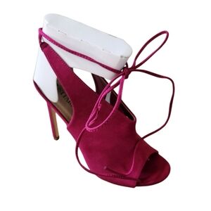 Elegant Berry Open Toe Strappy Tie Heels Sz 8½